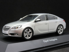 Macheta Opel Insignia Schuco 1:43 foto