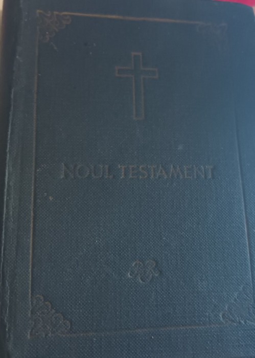 NOUL TESTAMENT CU PSALMI IPS IUSTIN