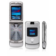 Telefon Motorola V3 reconditionat argintiu