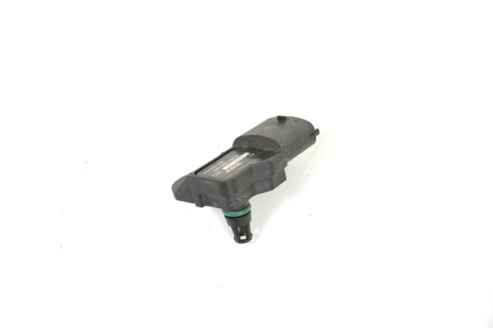 Senzor MAP AUDI A6 4B2, C5 2000 OEM: 0261230042 11734239