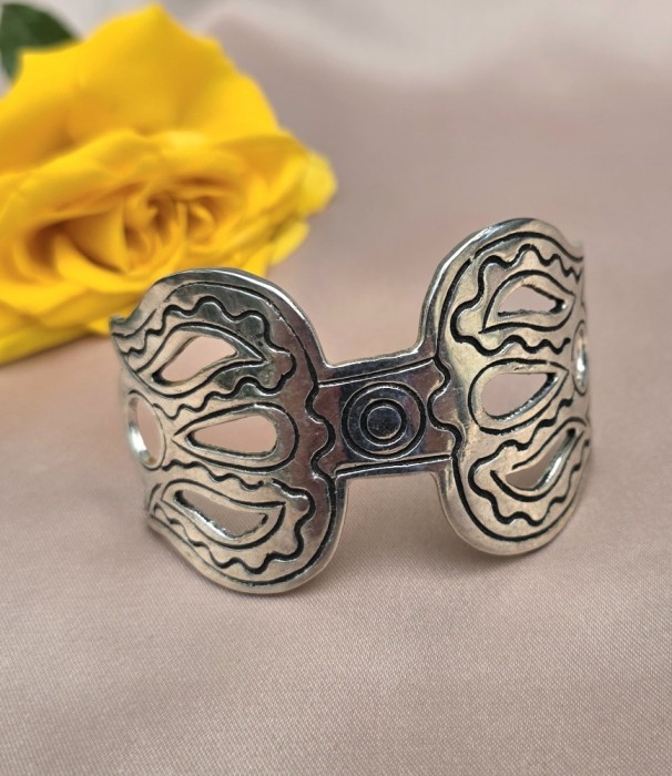 CLAMA VINTAGE DE PAR CU AC DIN METAL