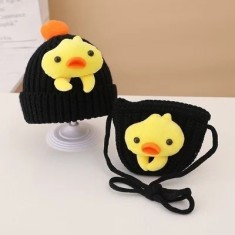 Set negru caciulita si gentuta - Puisor (Marime Disponibila: 9-12 luni)