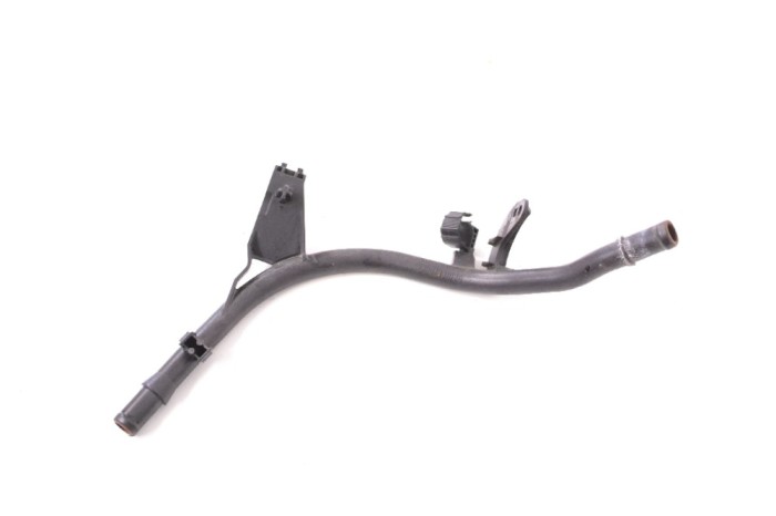 Furtun de lichid de răcire VW CC 358 2011 OEM: 1K0121070BD 11659506
