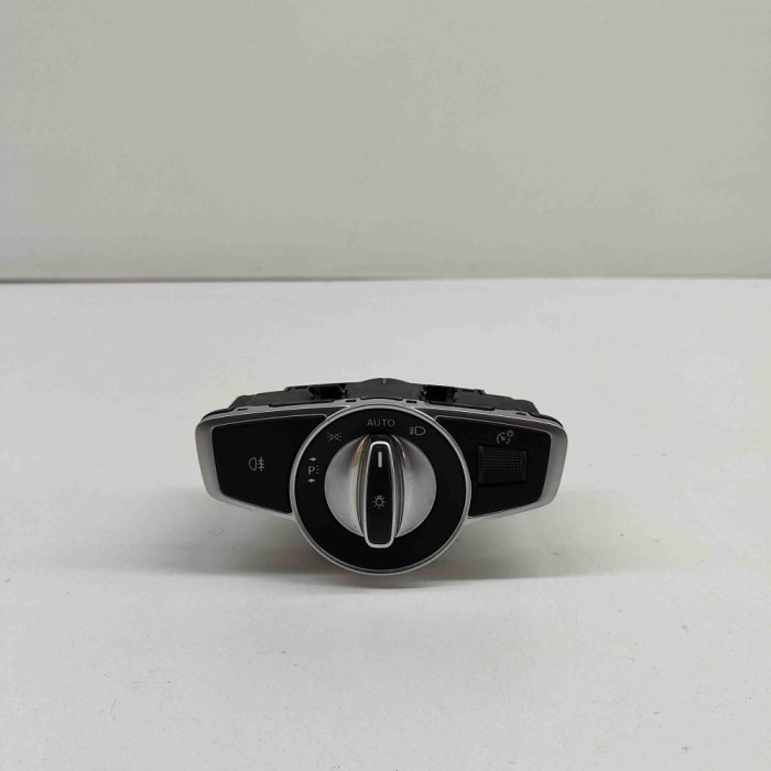 Modul de control comutator faruri MERCEDES-BENZ C T-Model S205 2019 OEM: A2059051810 23087675