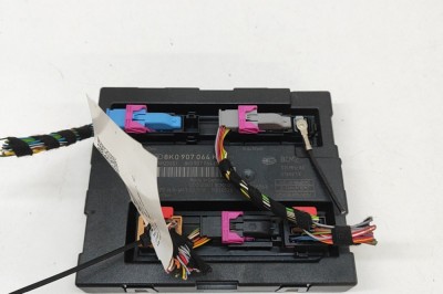 Modul de confort AUDI Q5 8R 2017 OEM: 8K0907064KP,5DK012351 | 32029294 foto