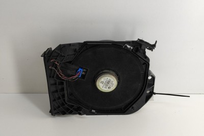 Subwoofer podea st&amp;acirc;nga BMW 2 Coupe F22, F87 2014 OEM: 9210147 28820447 foto