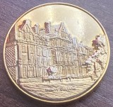 CB 3 6 - Medalie tematica turism - Obiective arhitecturale celebre din Europa - Trinity College - Irlanda