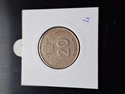 Ungaria 20 forint1982 foto