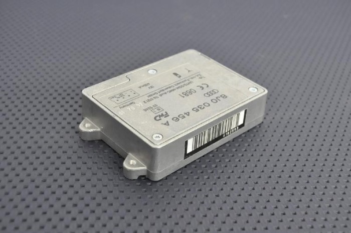Amplificator de antena AUDI A5 8T3 2012 OEM: 8J0035456 2149842