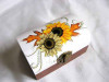 Cutie de lemn cu colturile rotunjite cu model de floarea soarelui 28735