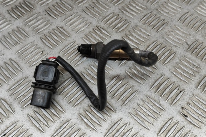 Sonda lambda BMW 3 F30, F80 2015 OEM: 7791592,0281004019 22308463