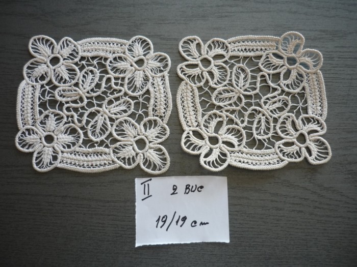 MILEU MACRAME, MACRAMEU Nr 2. LOT 2 BUC. 19/19 cm.