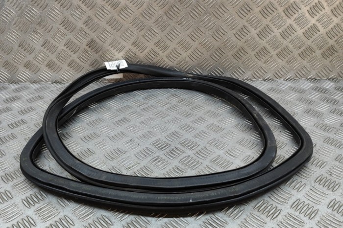 Garnitura ușă st&acirc;nga spate SEAT LEON ST 5F8 2016 OEM: 5F4867367 | 25793469