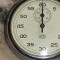 Cronometru mecanic - U.M.F. RUHLA made in rdg - DEFECT - se opreste la secunda 5 - diametrul - 53 mm