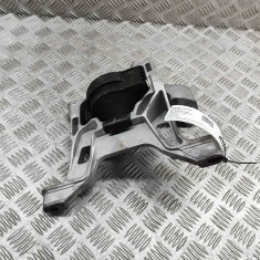 Suport motor dreapta MAZDA CX-30 DM 2023 OEM: BDGH-39-060A 31547266