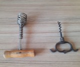 Vand doua tirbusoane vechi de colectie