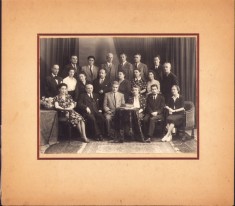 Lucia Cosma Privighetoarea Ardealului și membrii Comitetului Operei Rom&amp;acirc;ne Sibiu foto