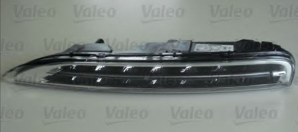 Semnalizator PORSCHE CAYENNE (92A) (2010 - 2016) VALEO 044561