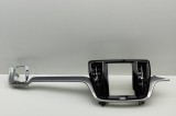 nerasta VOLVO V60 II 225, 227 2019 OEM: 31477741,31651198,31477275 30905012