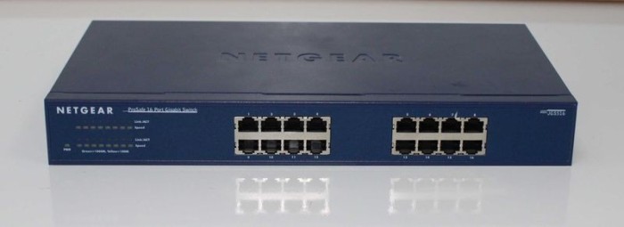 Netgear ProSAFE JGS516 V2