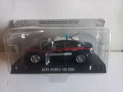 Macheta Alfa Romeo 159 - 2006 CARABINIERI scara 1:43 foto