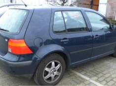 Dezmembrez golf 4 1.4 16v la5g hatchback 1j1 foto