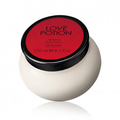 Crema de corp parfumata Love Potion - 250 ml - Oriflame - Nou foto