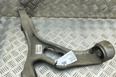 Braț inferior dreapta față VW TOUAREG 7P5 2017 OEM: 7P0407152E | 31942200 foto