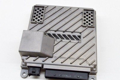 Amplificator de sunet MERCEDES-BENZ C Cabrio A205 2019 OEM: A2059025121,A2059018714,A2059000044,50KF11F04 | 15489844 foto