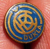 I.745 INSIGNA STICKPIN CEHOSLOVACIA CKD DUKLA 8mm email, Europa