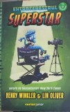 EXTRATERESTRUL SUPERSTAR-HENRY WINKLER, LIN OLIVER-248937
