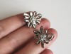 Cercei FLOARE - inox placati cu aur alb 18k swarovski martisor