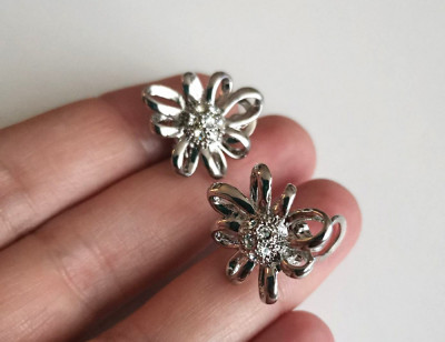Cercei FLOARE - inox placati cu aur alb 18k swarovski martisor foto