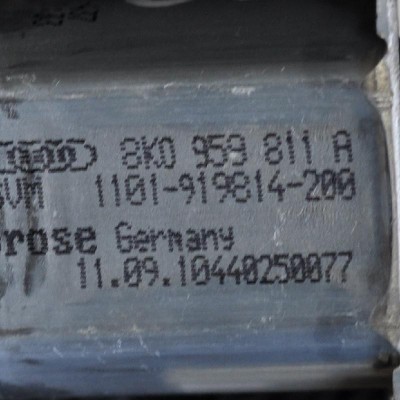 Motor macara geam ușă dreapta spate VW TOUAREG 7P5 2011 OEM: 8K0959811A 1566714 foto