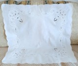 Fata de masa Vintage din bumbac cu broderie cu panglici- CRACIUN