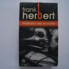 Imparatul-zeu al Dunei - Frank Herbert