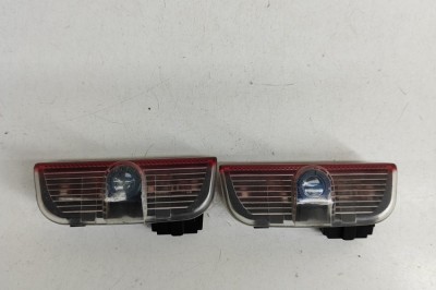 Lampa de ușa VW TOUAREG 7P5 2016 OEM: 000052120B | 28137336 foto