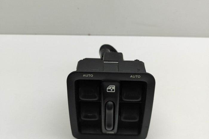 Buton geam ușă st&acirc;nga față JEEP WRANGLER III JK 2015 OEM: P1RP75DX9AC 30321939