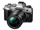 Cumpara ieftin Kit Aparat foto Mirrorless Olympus OM-5, 20.4MP, 4K + obiectiv M.Zuiko Digital 14-150mm F4-5.6 II (Argintiu)