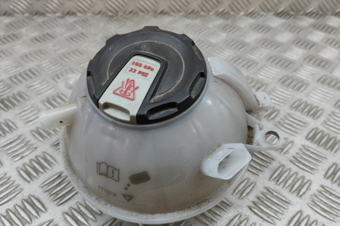 Vas de expansiune AUDI Q5 FY 2021 OEM: 80A121405AQ 28195279