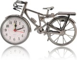 Cumpara ieftin Ceas desteptator de masa Vintage Bike cu forma de bicicleta