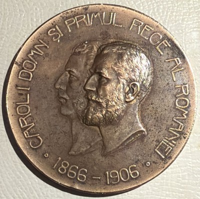 CAROL I DOMN SI PRIMUL REGE AL ROMANIEI 1866-1906/ MEDALIE BRONZ,62 mm./ 90,4 g. foto