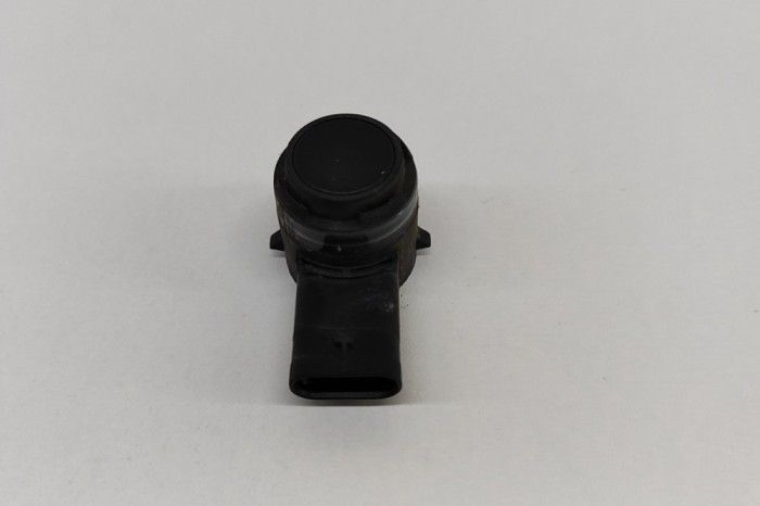 Senzor de parcare față PORSCHE MACAN 95B 2015 OEM: 5Q0919275B,5Q0.919.275.B 25383637