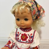 Papusa Aradeanca anii 1980 costum popular