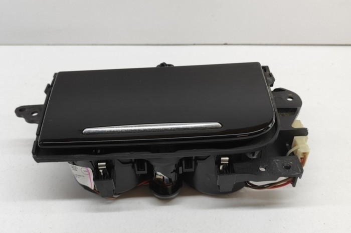 Suport de pahar AUDI A8 D4 4H_ 2011 OEM: 4H1858601C,4H1858601B,4H1858601A 27754865