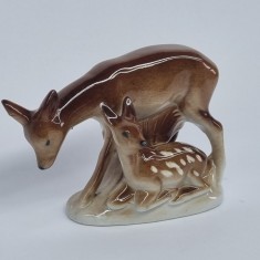 Bibelou portelan german vintage - Caprioara cu pui foto