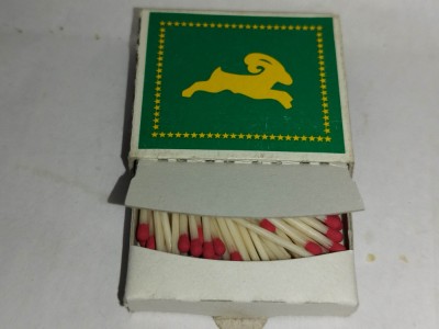 bnk div - Cutie cu chibrituri - Iugoslavia - Zodiac - anii `80 foto