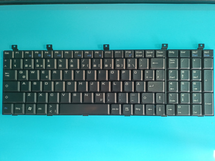 Tastatura laptop MSI CR500 CR600 CR700 CX600 CX700 GX600 GX700 MP-08C23D0-359