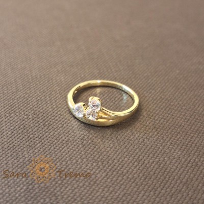 Inel floare cu 3 cristale zirconia albe - placat 14k foto