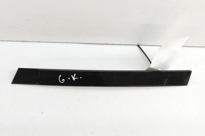 Ornament vertical ușă st&acirc;nga spate BMW 3 Touring G21 2022 OEM: 7955953 25031964
